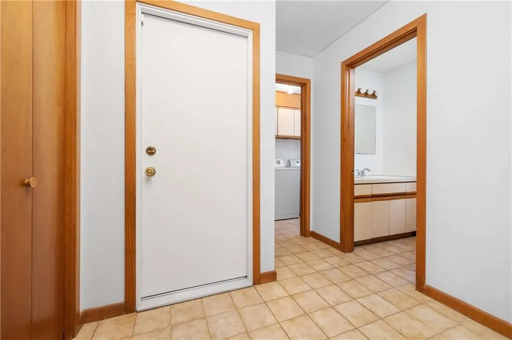 35 Candlewood Drive North Kingstown RI 02852