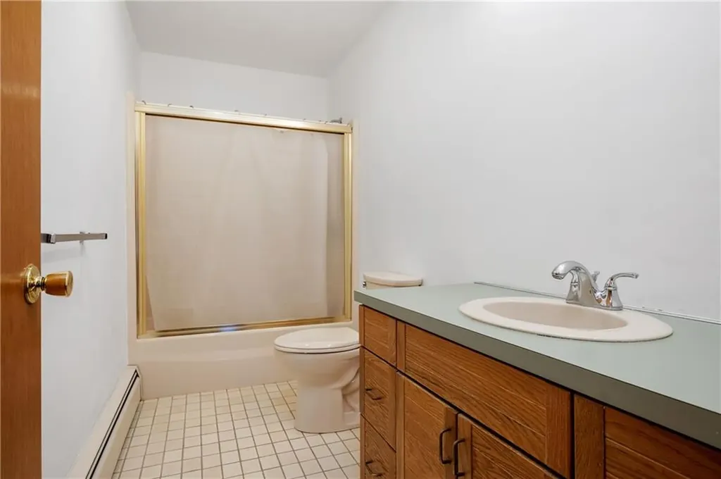 35 Candlewood Drive North Kingstown RI 02852