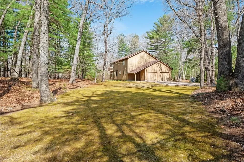 35 Candlewood Drive North Kingstown RI 02852