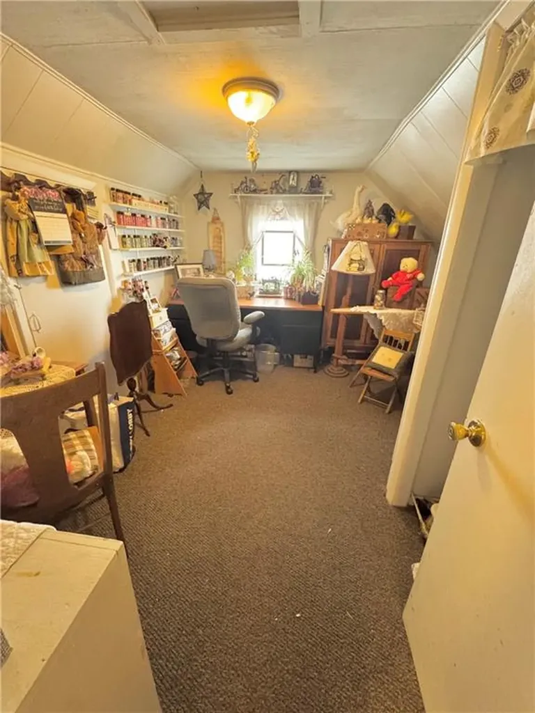 20 Pleasant Street Lincoln RI 02865