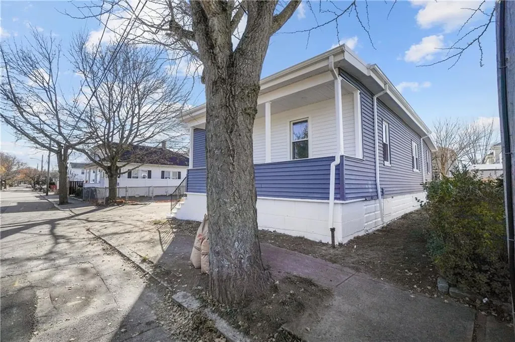 33 Murray Street Providence RI 02909