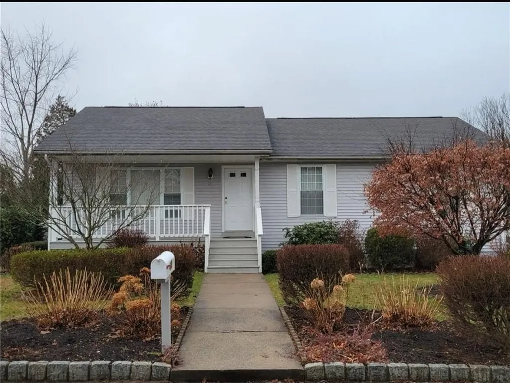 15 S Locust Avenue North Providence RI 02911