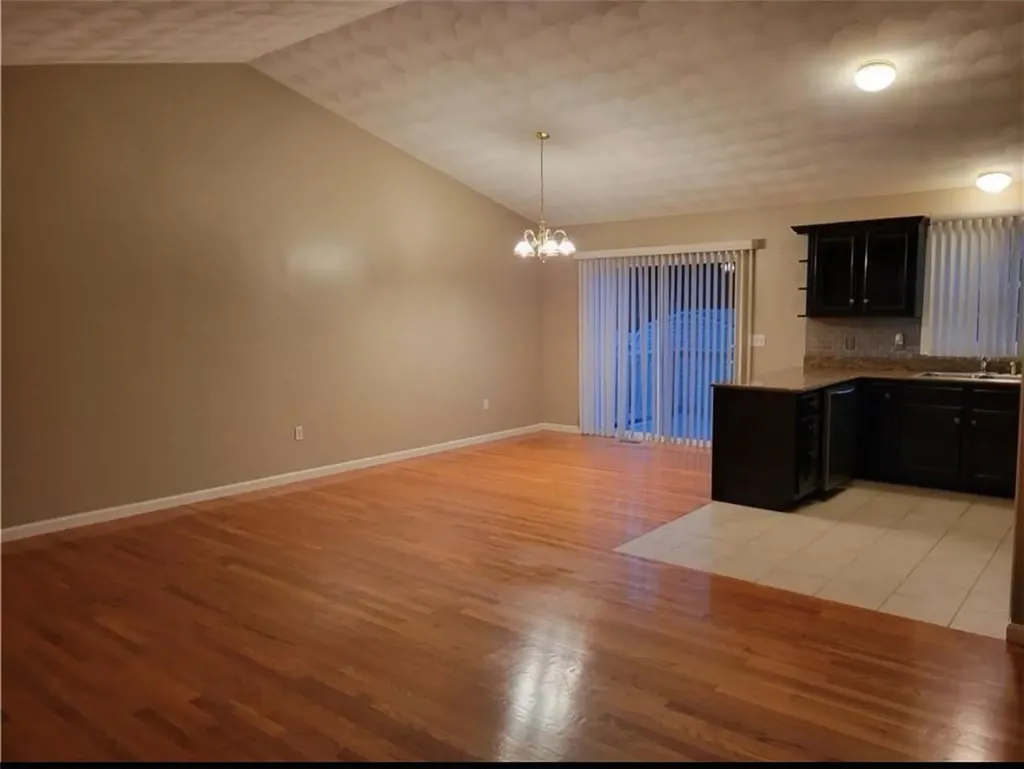 15 S Locust Avenue North Providence RI 02911