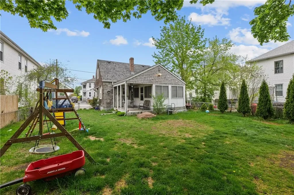 57 Clinton Street Pawtucket RI 02861