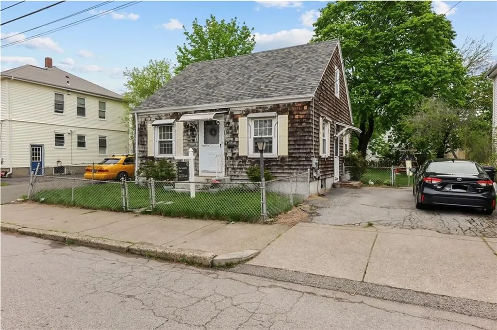 57 Clinton Street Pawtucket RI 02861