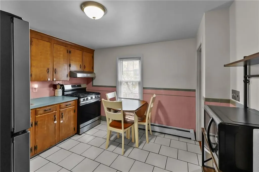 57 Clinton Street Pawtucket RI 02861