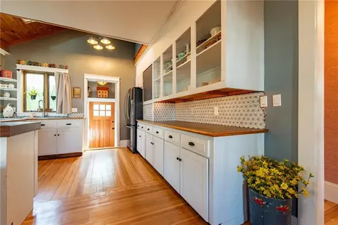 195 Brightridge Avenue East Providence RI 02914