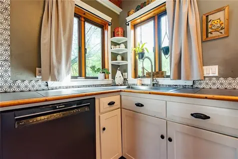 195 Brightridge Avenue East Providence RI 02914