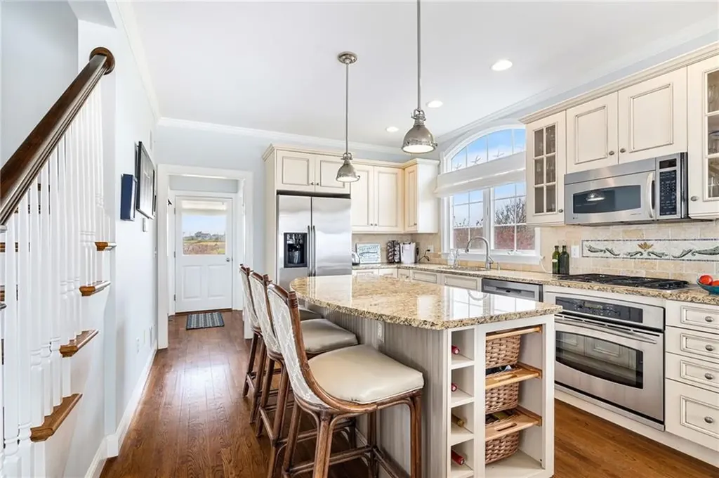 244 Spring Street Block Island RI 02807