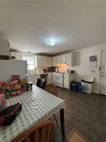 13 Halton Street Providence RI 02907