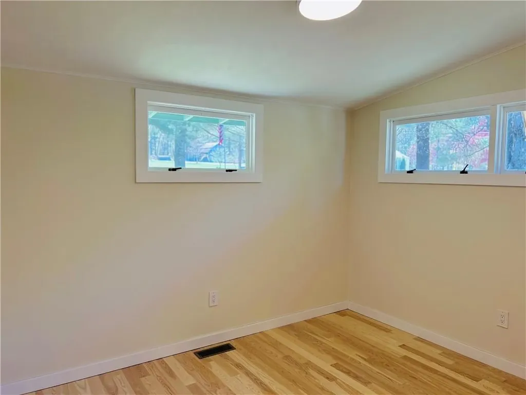 72 Overlea Road North Smithfield RI 02896