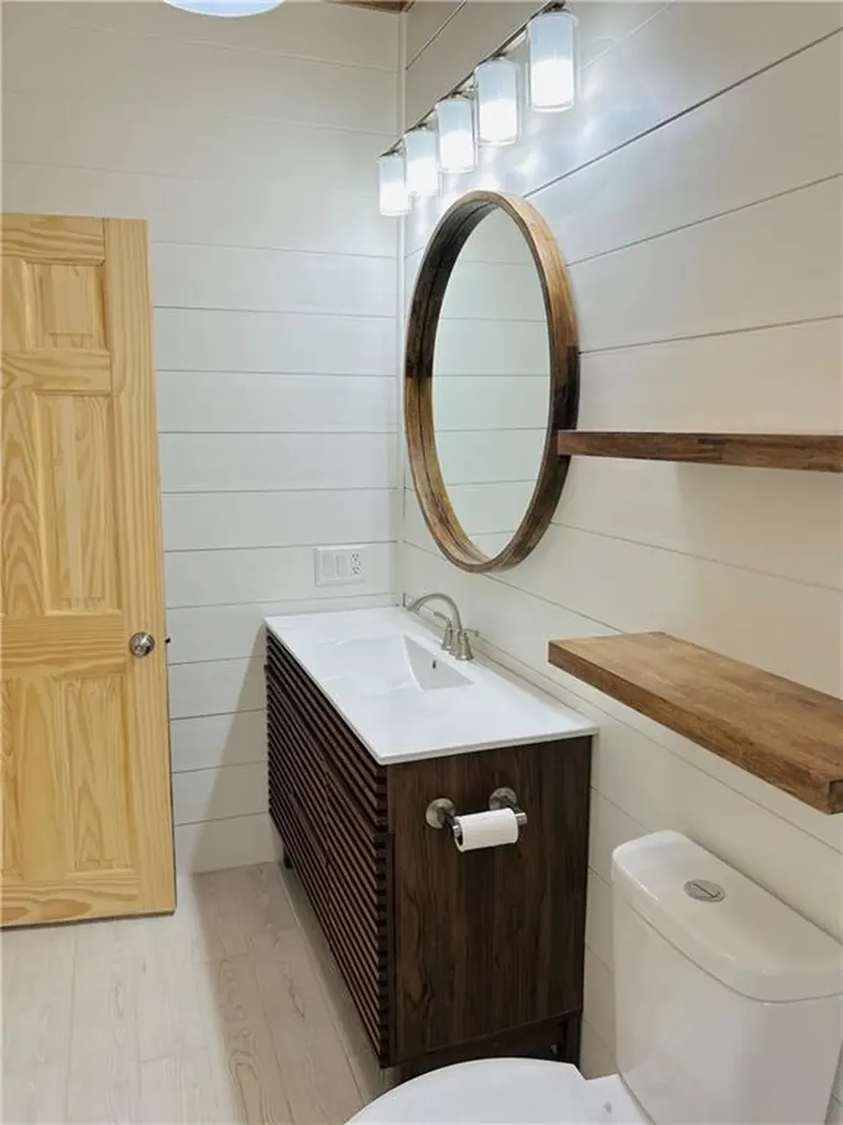 72 Overlea Road North Smithfield RI 02896