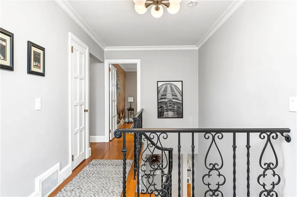 70 Dryden Avenue Pawtucket RI 02860