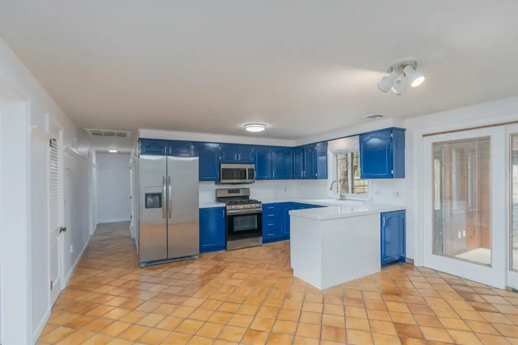 1195 Centerville Road Warwick RI 02886