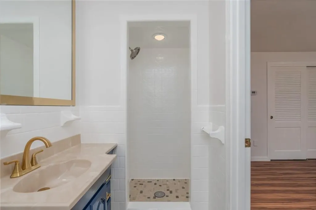 1195 Centerville Road Warwick RI 02886