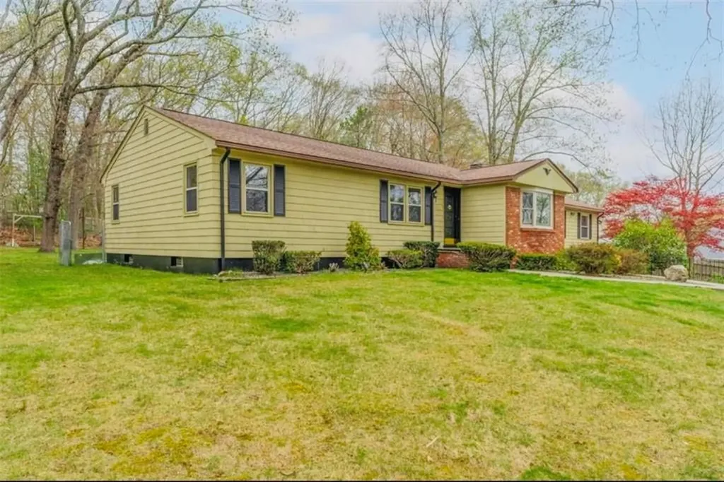 1195 Centerville Road Warwick RI 02886