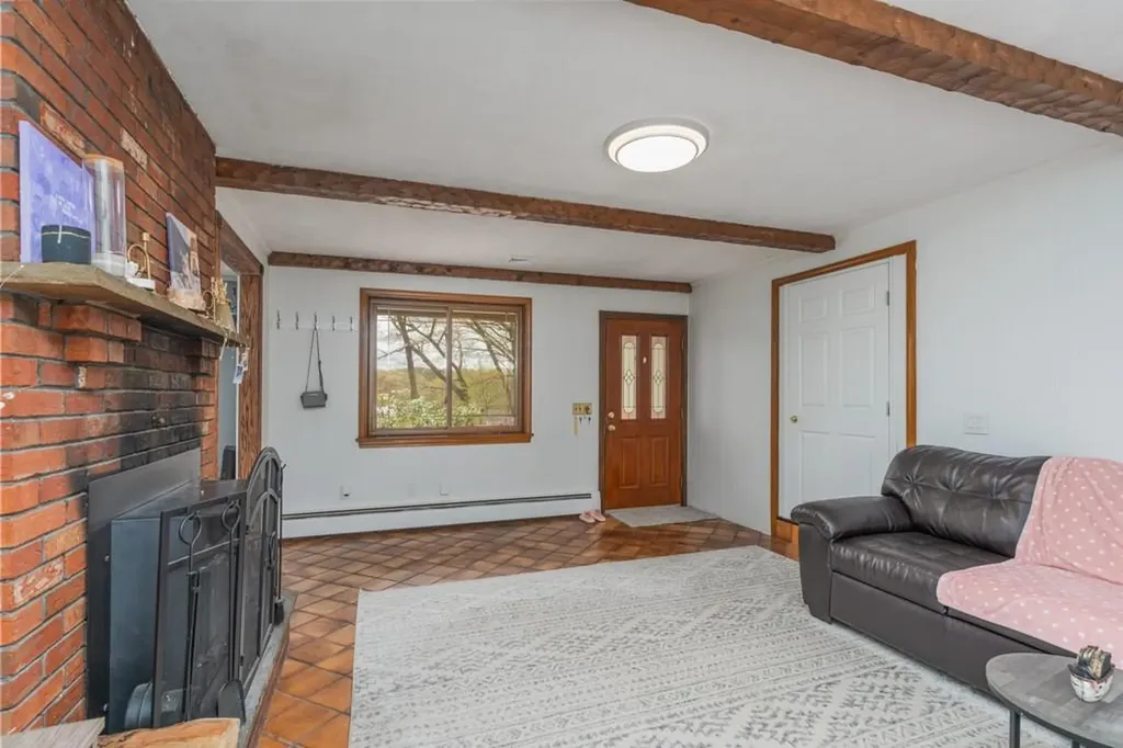 1195 Centerville Road Warwick RI 02886