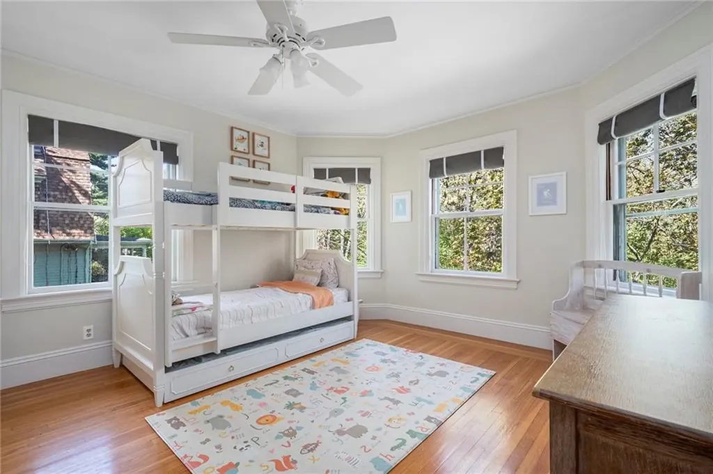 690 Angell Street Providence RI 02906