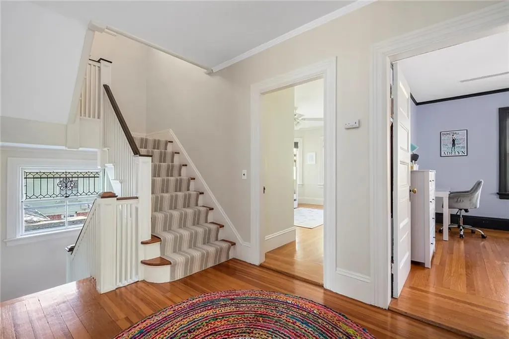 690 Angell Street Providence RI 02906