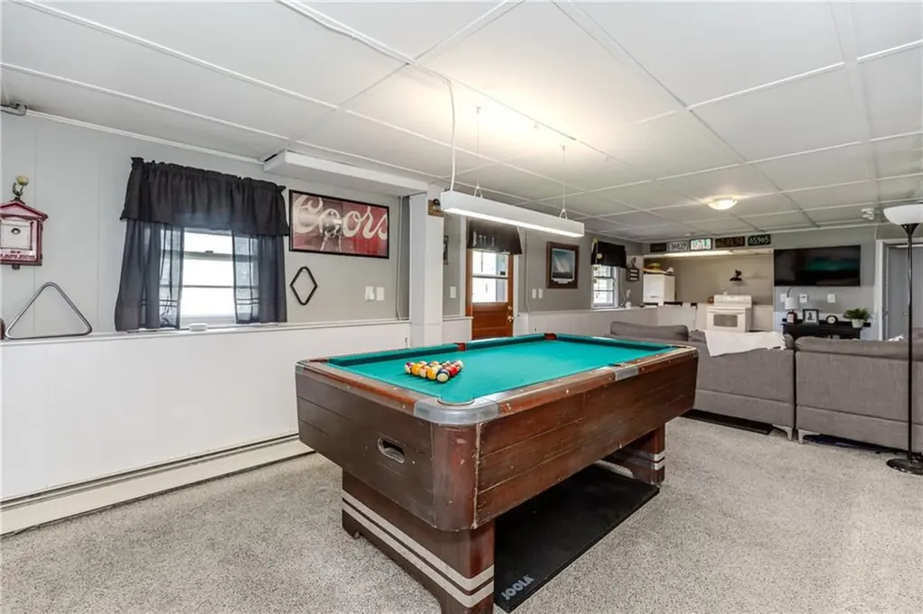 127 Street Agnes Avenue Woonsocket RI 02895