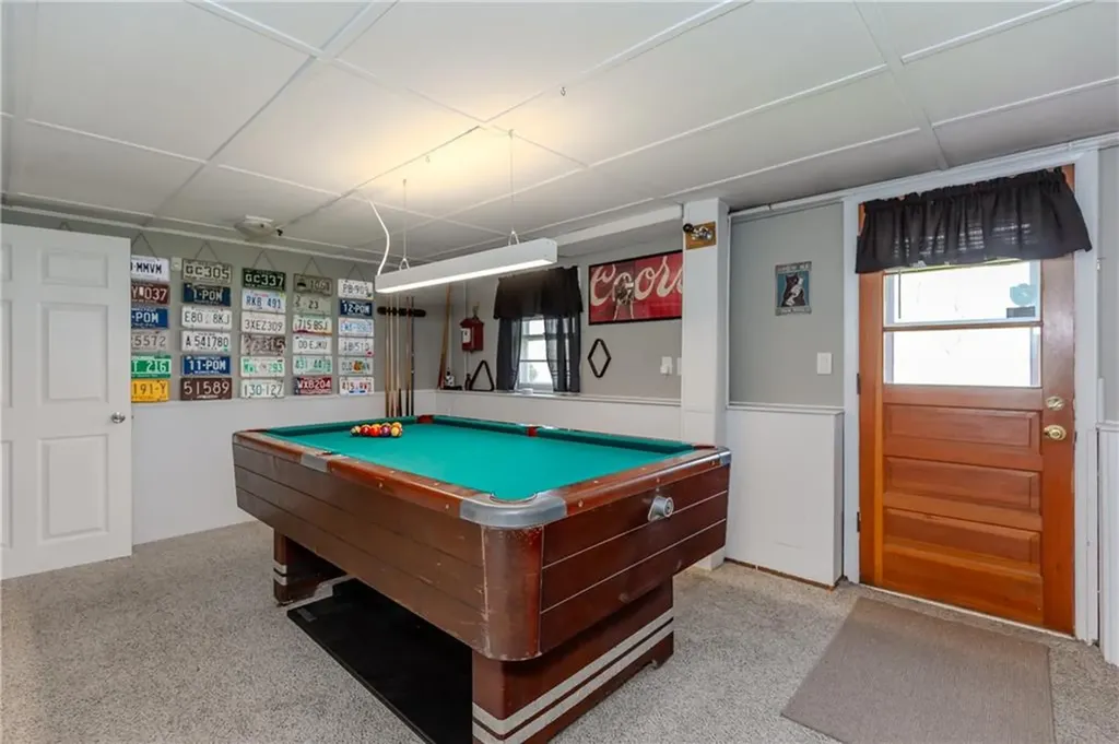 127 Street Agnes Avenue Woonsocket RI 02895