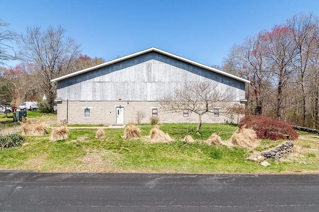 102 Dean Knauss Drive Narragansett RI 02882