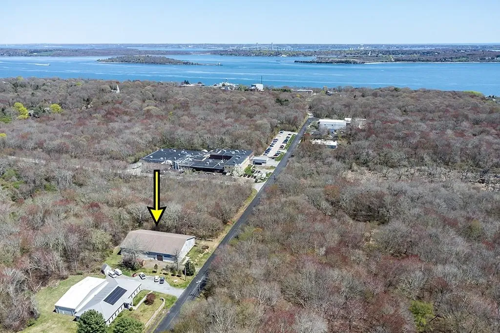 102 Dean Knauss Drive Narragansett RI 02882