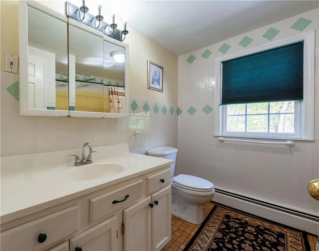 35 Boyd Avenue East Providence RI 02914