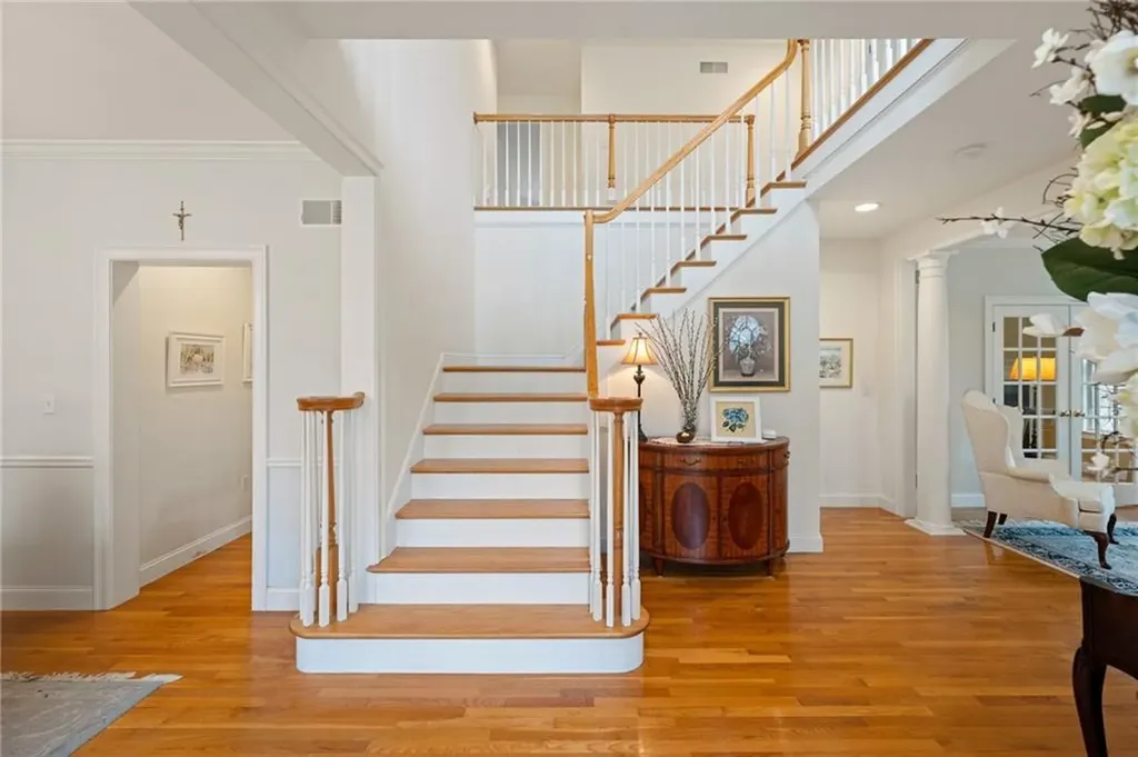 153 Sakonnet Ridge Drive Tiverton RI 02878