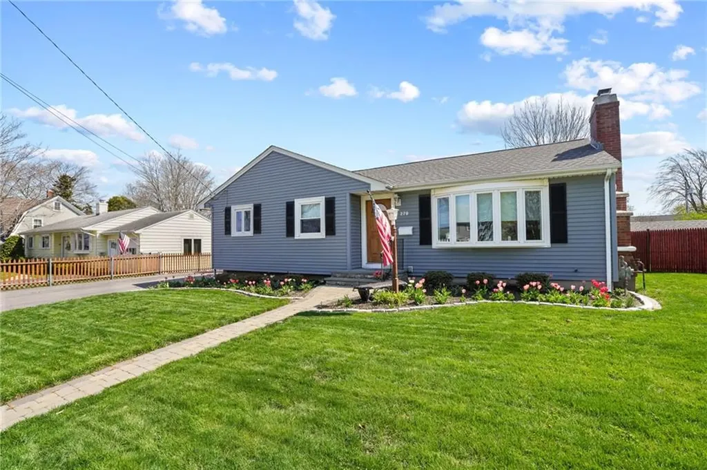 279 Chases Lane Middletown RI 02842