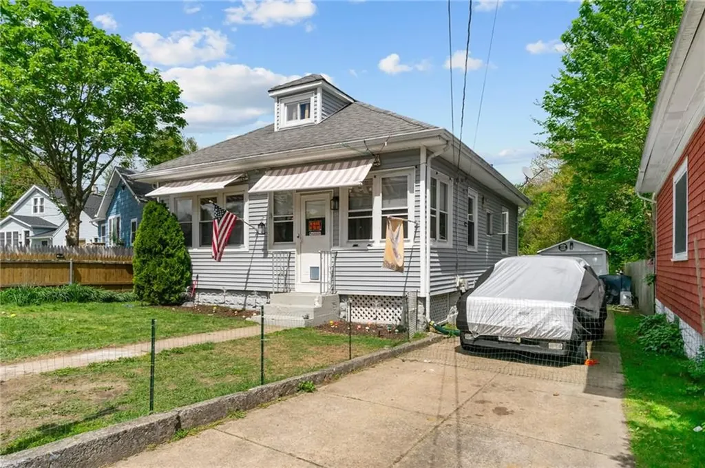 50 Van Buren Street Warwick RI 02888