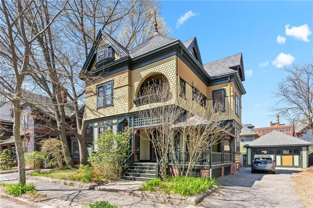 49 Princeton Avenue Providence RI 02907