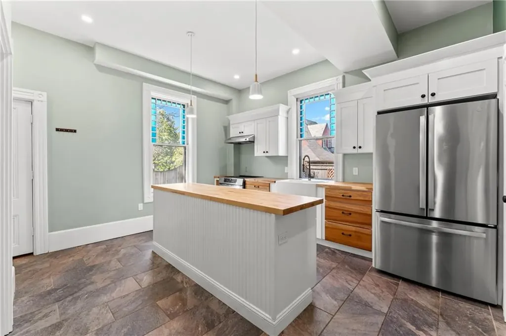 49 Princeton Avenue Providence RI 02907