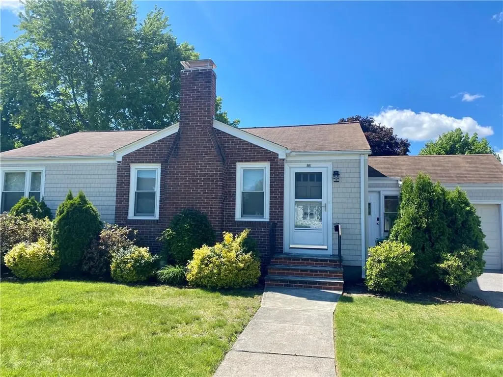 86 Barstow Road Warwick RI 02888