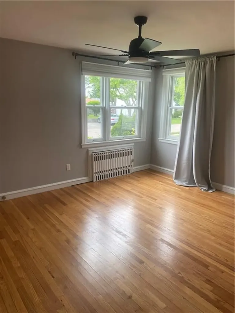 86 Barstow Road Warwick RI 02888