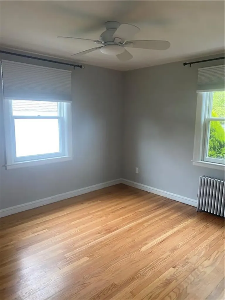 86 Barstow Road Warwick RI 02888