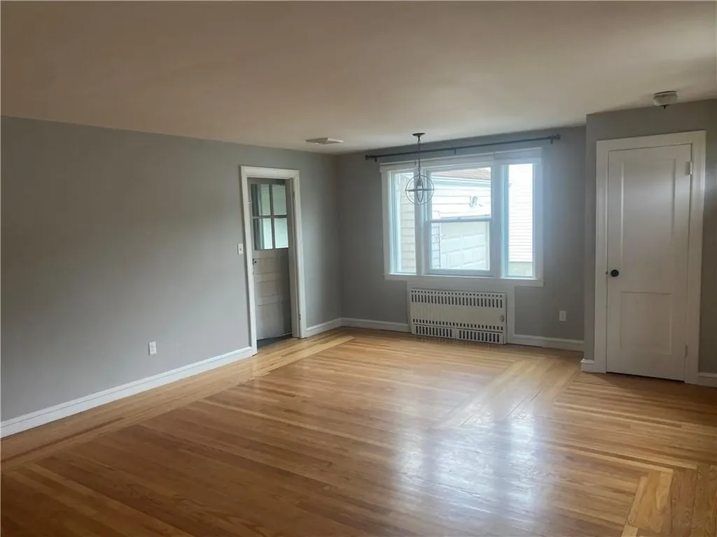 86 Barstow Road Warwick RI 02888