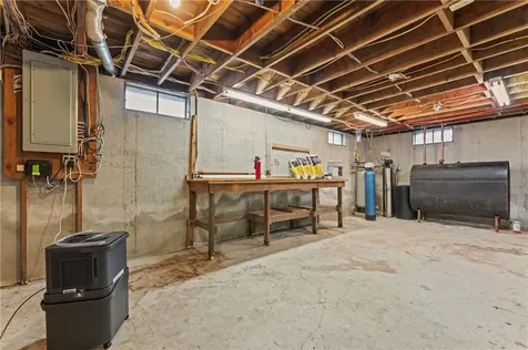 180 Ross Hill Road Charlestown RI 02813