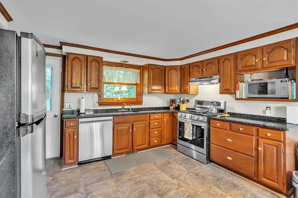 376 Parkside Drive Warwick RI 02888
