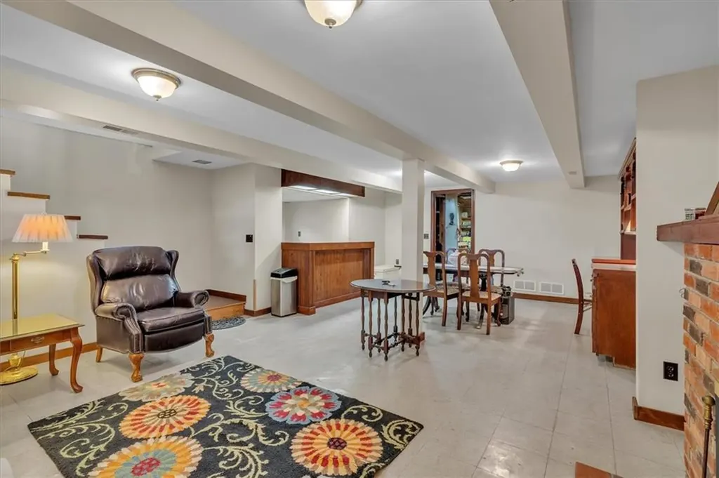 376 Parkside Drive Warwick RI 02888
