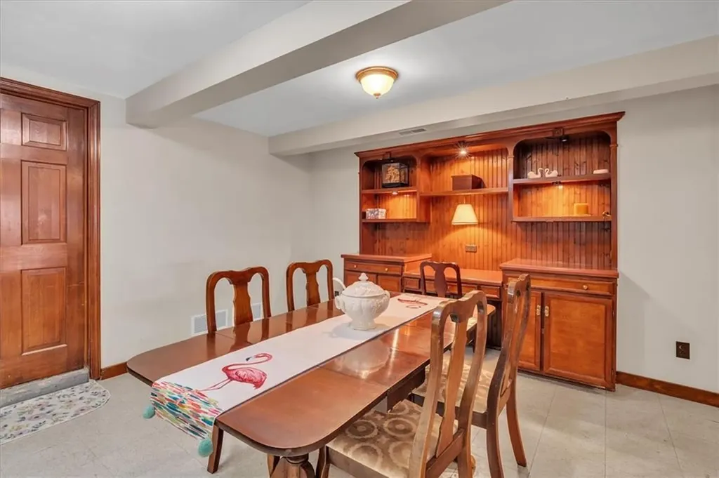 376 Parkside Drive Warwick RI 02888