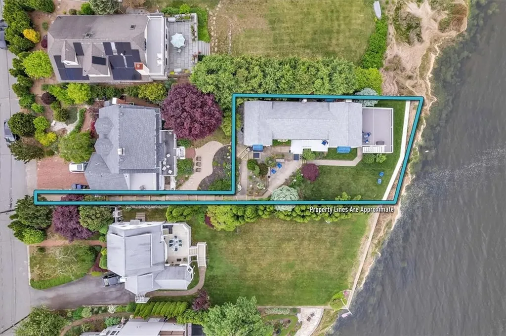 376 Parkside Drive Warwick RI 02888