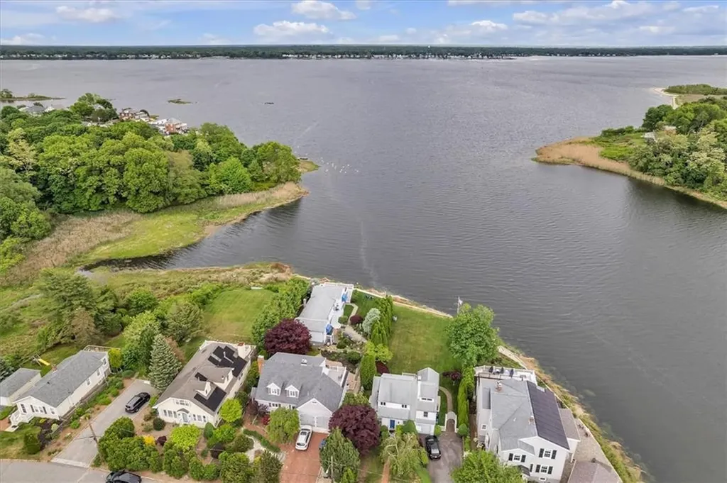 376 Parkside Drive Warwick RI 02888