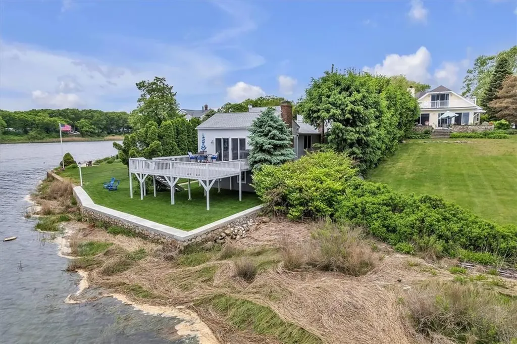 376 Parkside Drive Warwick RI 02888