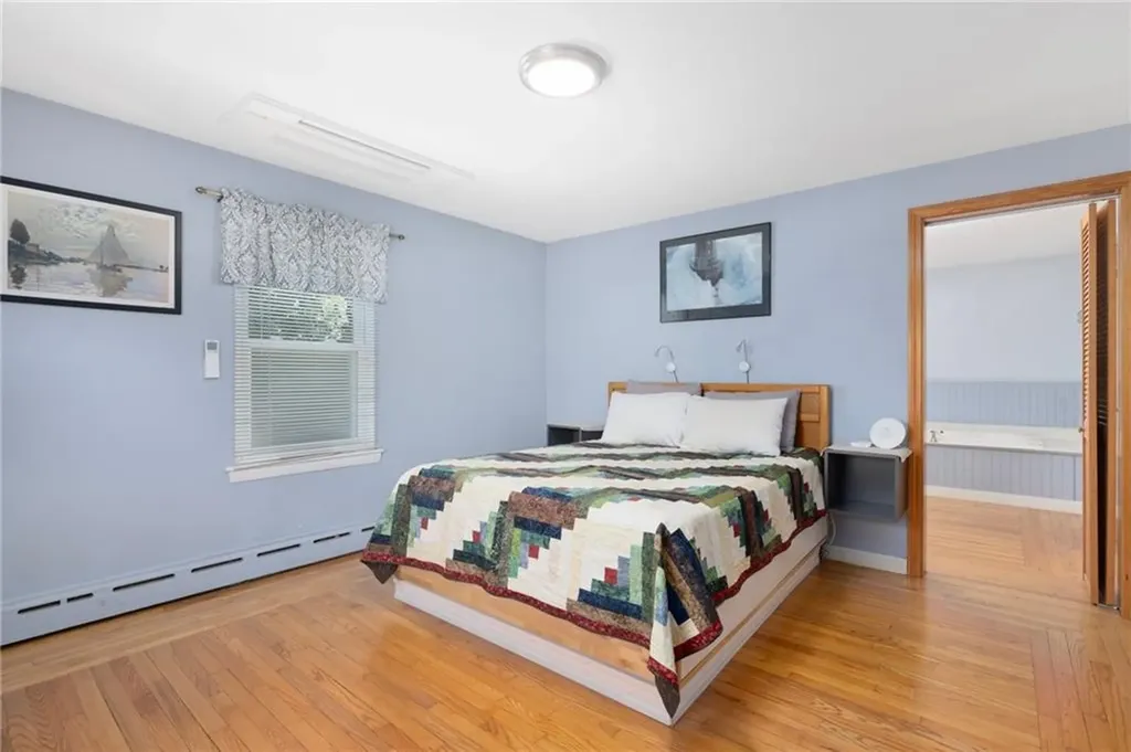 289 Oliphant Lane Middletown RI 02842