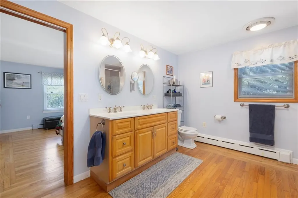 289 Oliphant Lane Middletown RI 02842