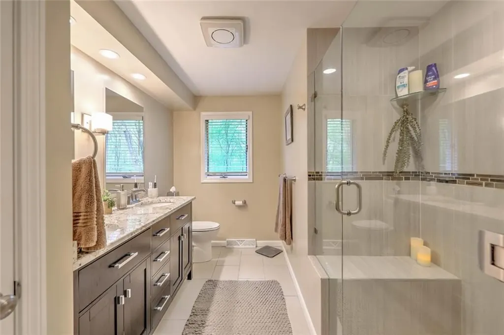 89 Swan Road Smithfield RI 02917