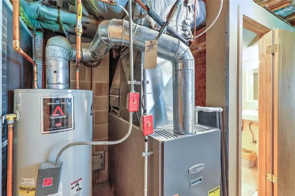 89 Swan Road Smithfield RI 02917