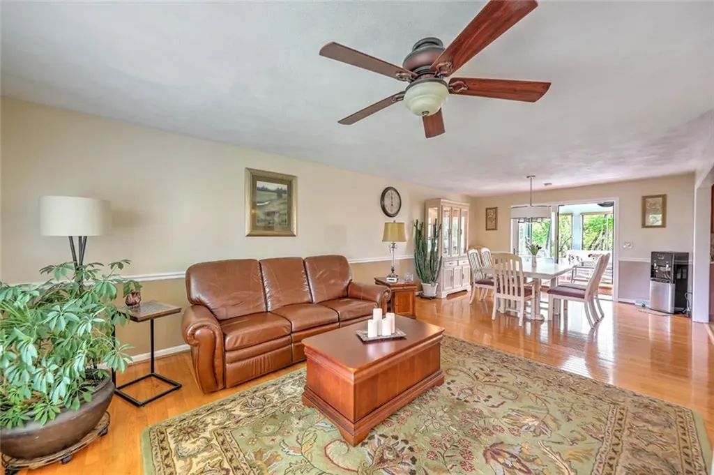 89 Swan Road Smithfield RI 02917