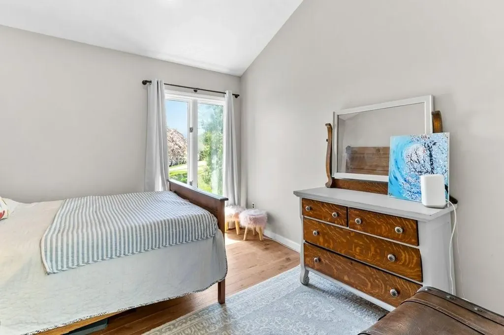 278 Taylor Road Portsmouth RI 02871